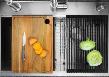 Evye Üstü Kesme Tahtası ile Mutfaklarınıza Pratiklik Katın!