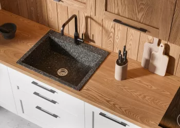 Granit Evye Tavsiye: Mutfaklarınıza Şıklık ve Dayanıklılık Katın