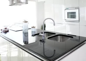 Nuevo Evye mi Blanco Evye mi?